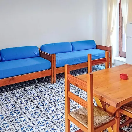 1 Bedroom Awesome In Feriehus Sangineto