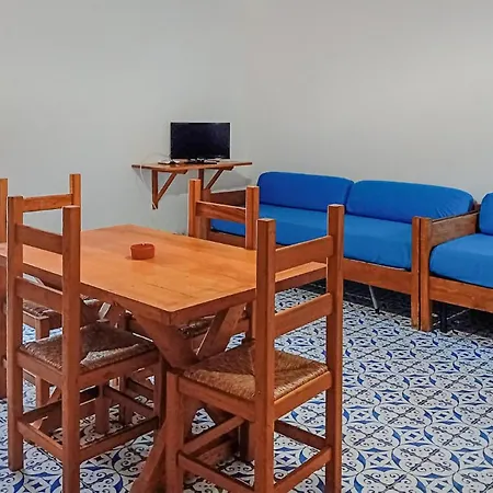 1 Bedroom Awesome In * Sangineto